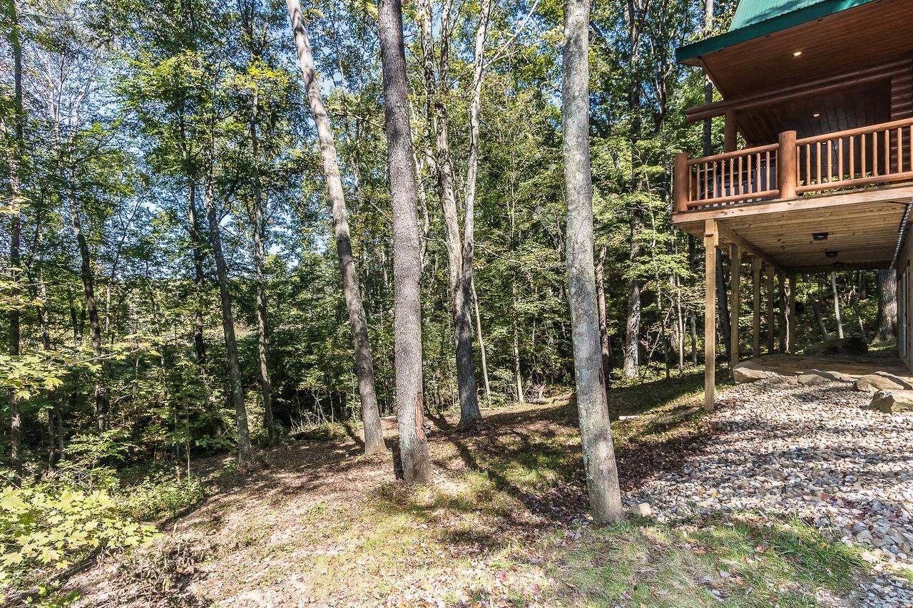 Hocking Hills Cabins & Resort Foxfire Logan Exterior foto